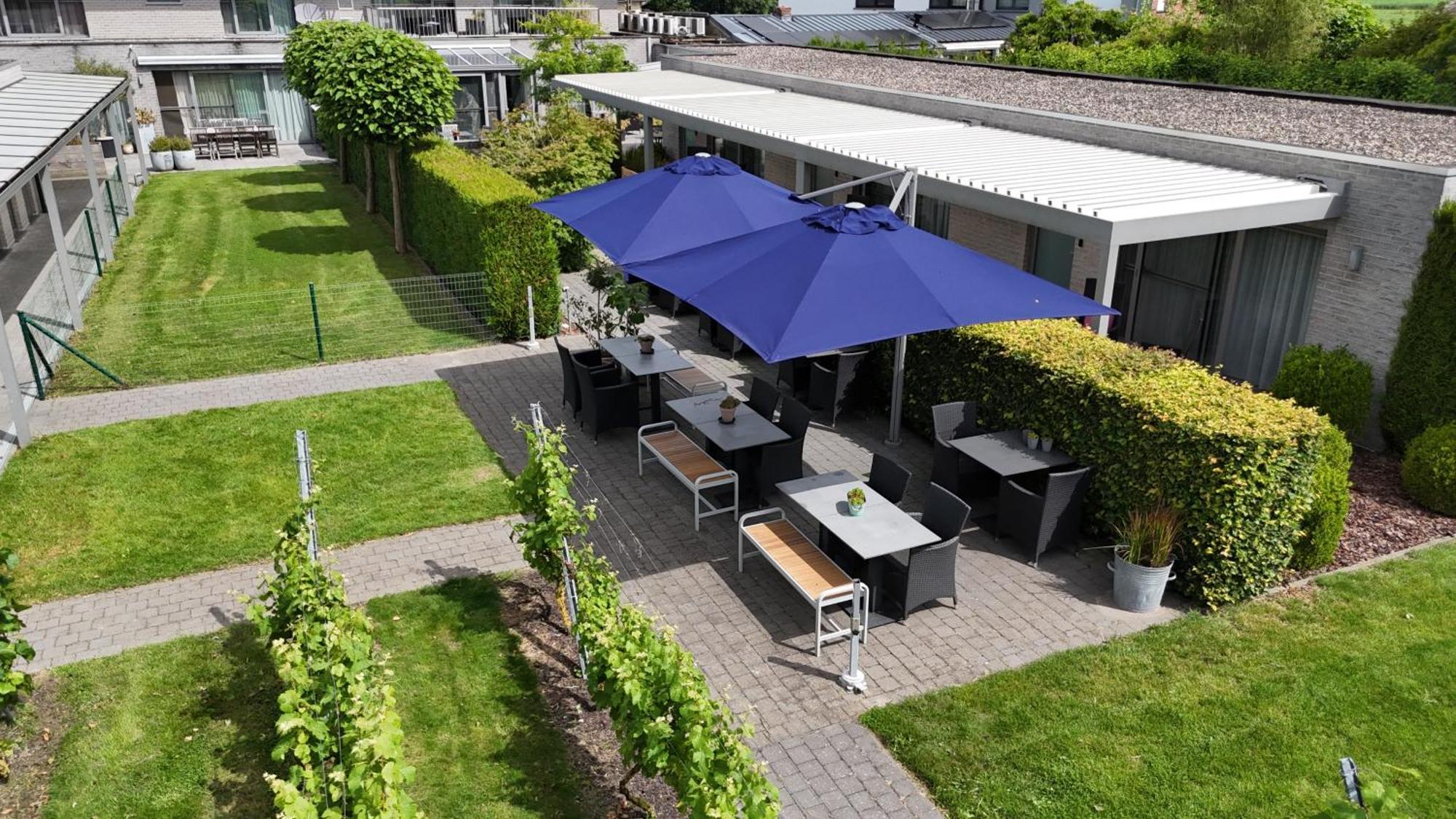 Abalona Hotel & Apartments Dendermonde Exterior photo
